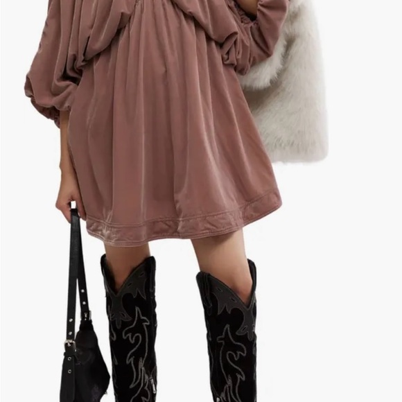 Free People Dresses & Skirts - Free People Portia Velvet Babydoll Minidress